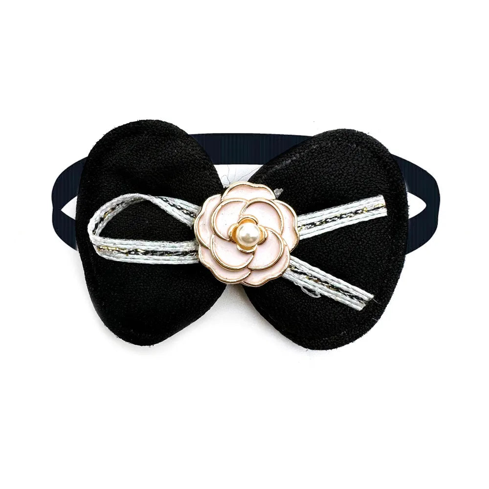 50pcs Delicate Pet Dog Bow Ties Flowers Style Small Dog Bowties Collar Doggy Neckties Dog Grooming Bows Pet Accessories